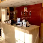 Pete Hotel
